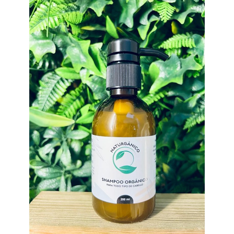Organic Shampoo with Green Tea - Naturgánico